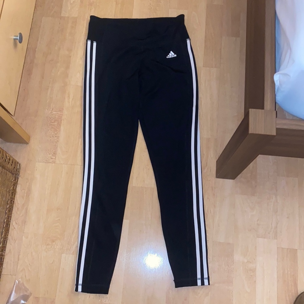 Adidas leggings